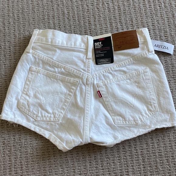 Levi’s 501 denim shorts - Picture 5 of 6